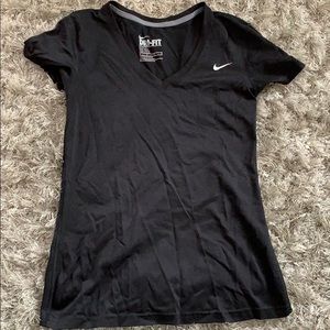 Black Nike dri-fit t-shirt